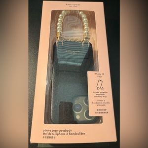 Kate Spade ♠️ iPhone 13 crossbody in black, pearl, and gold!